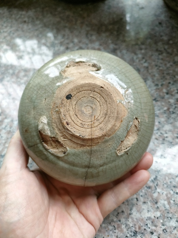 古玩陶瓷宋元青瓷三足香爐拍賣，當(dāng)前價(jià)格800元