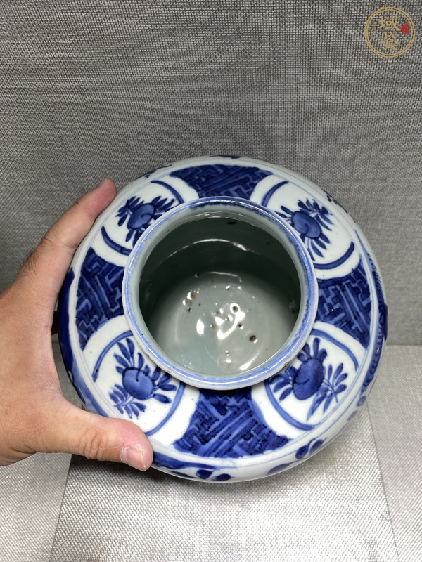 古玩陶瓷青花花鳥紋罐真品鑒賞圖