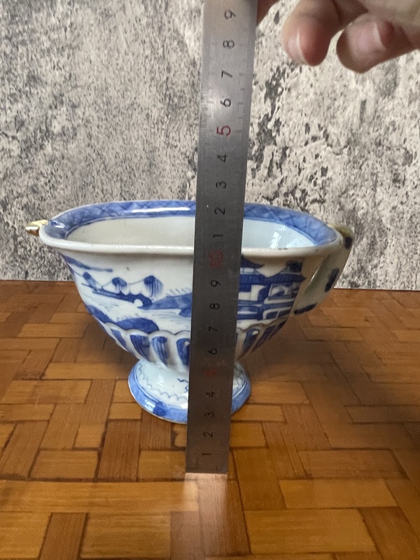 古玩陶瓷山水亭臺(tái)樓閣青花杯拍賣(mài)，當(dāng)前價(jià)格480元