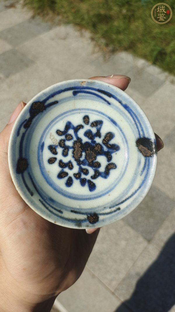 古玩陶瓷青花花卉紋高足盤真品鑒賞圖