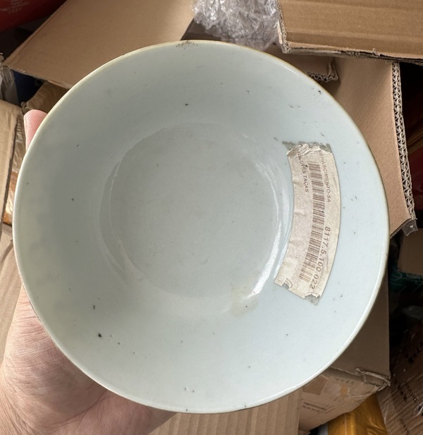 古玩陶瓷粉彩紅樓夢人物墩式碗拍賣,當前價格5000元