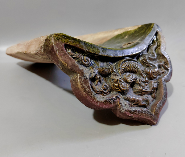 古玩陶瓷明代綠釉高浮雕龍紋瓦當拍賣,當前價格3600元