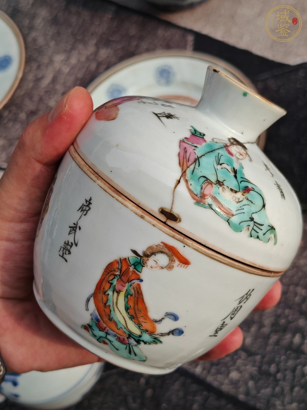 古玩陶瓷無雙譜粉彩蓋缸真品鑒賞圖