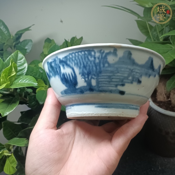 古玩陶瓷山水紋青花碗真品鑒賞圖