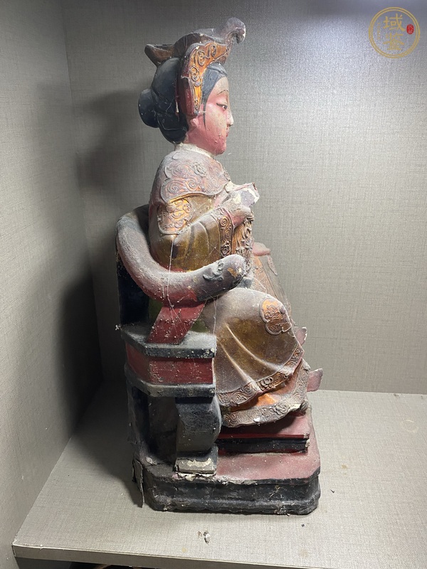 古玩雜項(xiàng)漆金木造像真品鑒賞圖