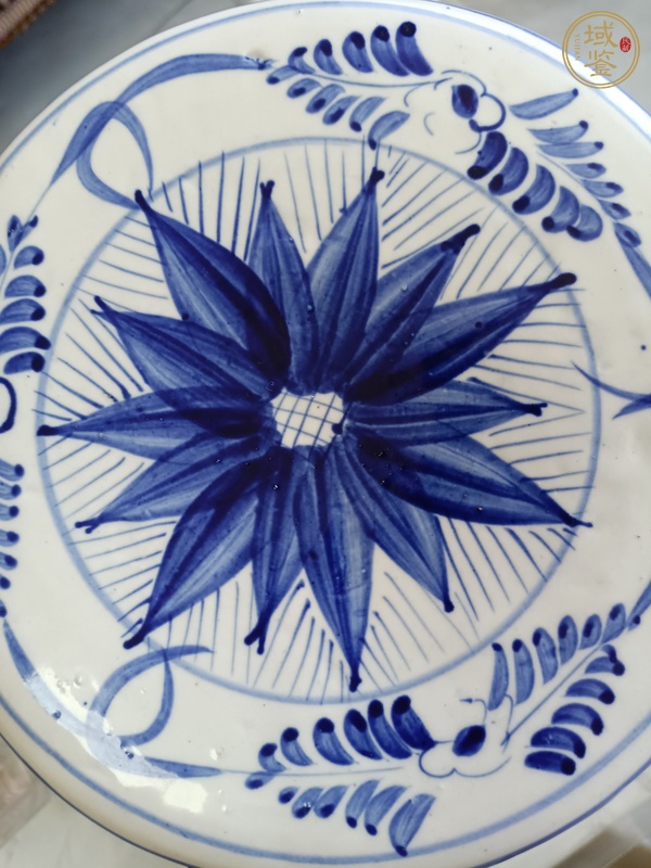 古玩陶瓷青花底座真品鑒賞圖