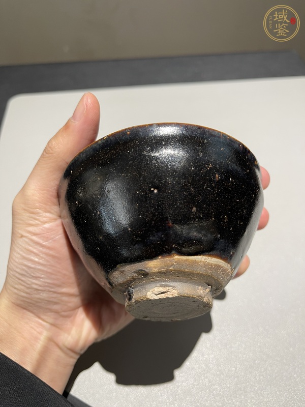 古玩陶瓷中古黑釉茶盞真品鑒賞圖