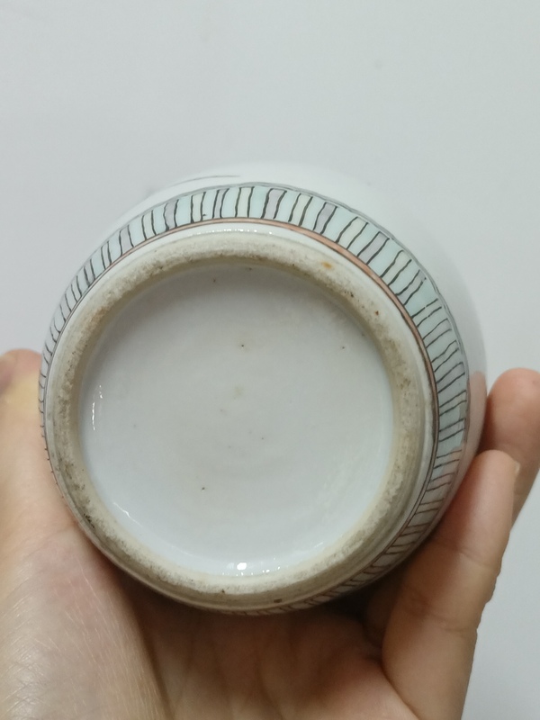 古玩陶瓷五彩人物罐拍賣,當前價格3500元
