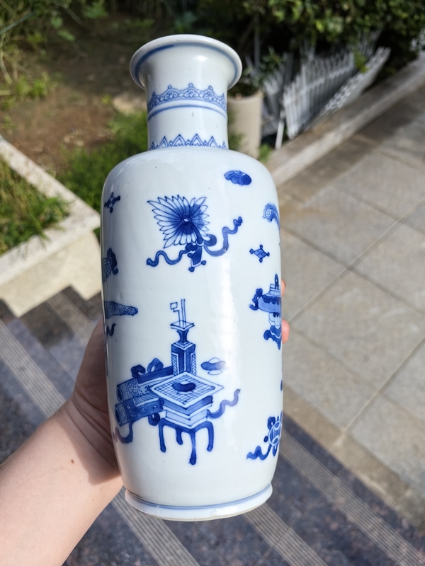 古玩陶瓷清康熙青花博古紋棒槌瓶拍賣,當(dāng)前價(jià)格29800元