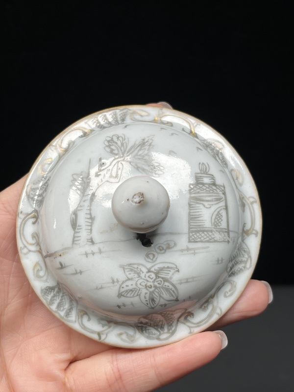 古玩陶瓷外銷茶壺拍賣，當前價格5500元