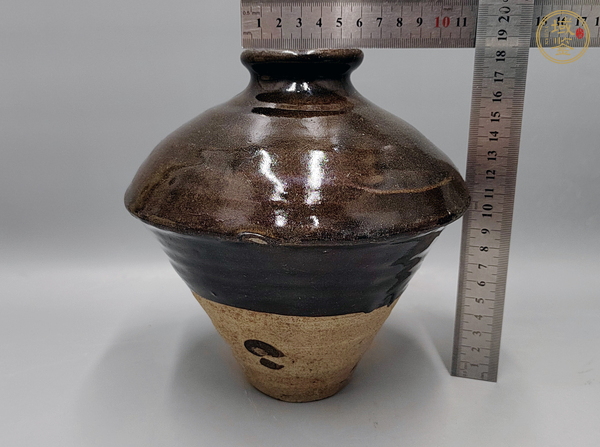 古玩陶瓷磁州窯茶葉末釉梅瓶真品鑒賞圖