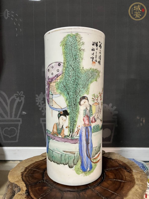 古玩陶瓷仕女紋新粉彩帽筒真品鑒賞圖