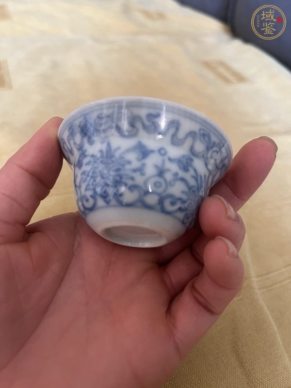 古玩陶瓷青花花卉紋杯  真品鑒賞圖