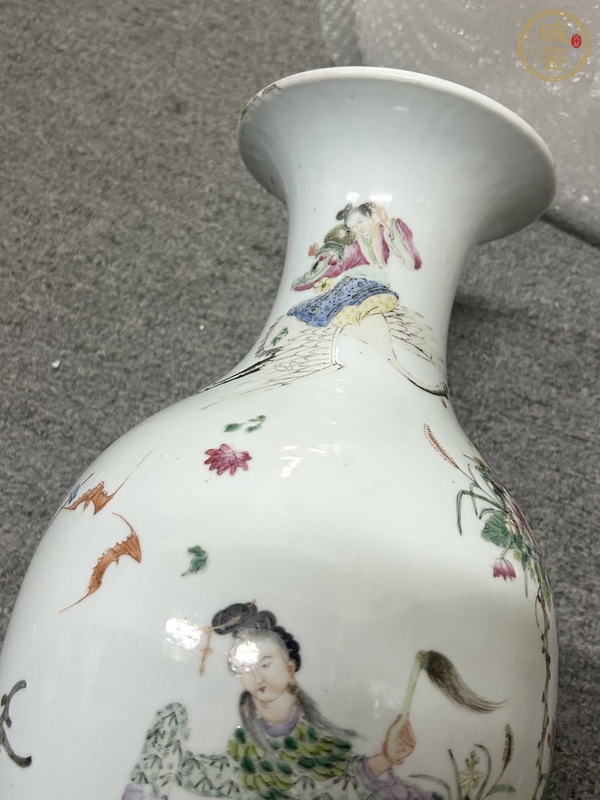 古玩陶瓷粉彩瓶真品鑒賞圖