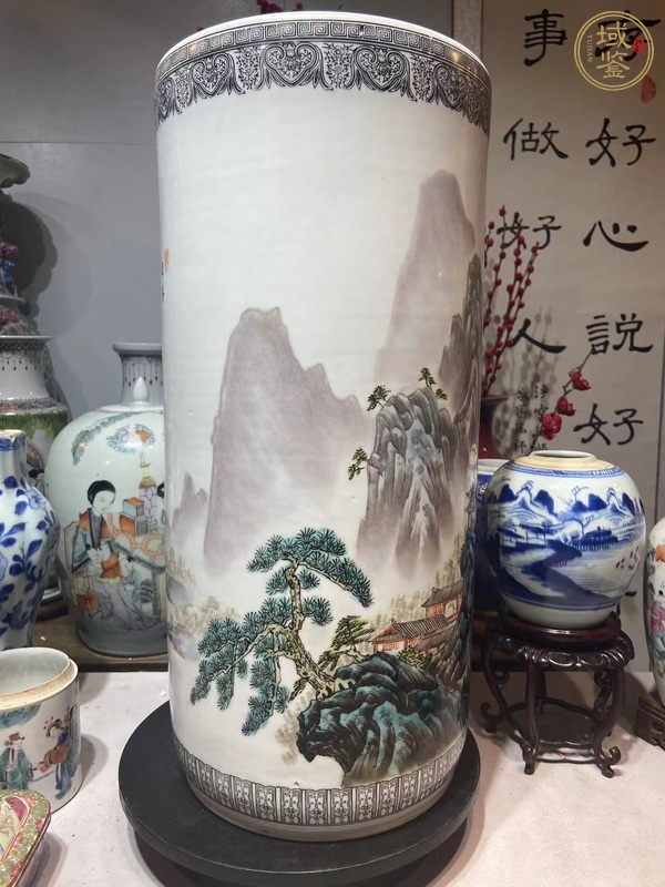 古玩陶瓷山水紋卷筒真品鑒賞圖