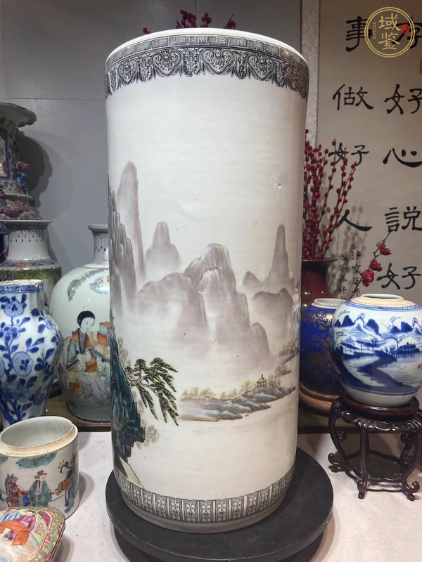 古玩陶瓷山水紋卷筒真品鑒賞圖