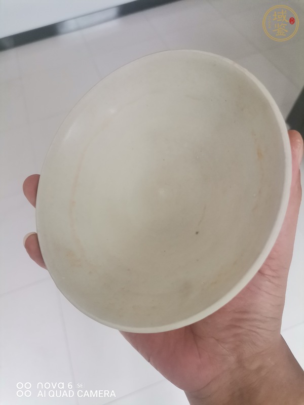 古玩陶瓷白釉茶碗真品鑒賞圖