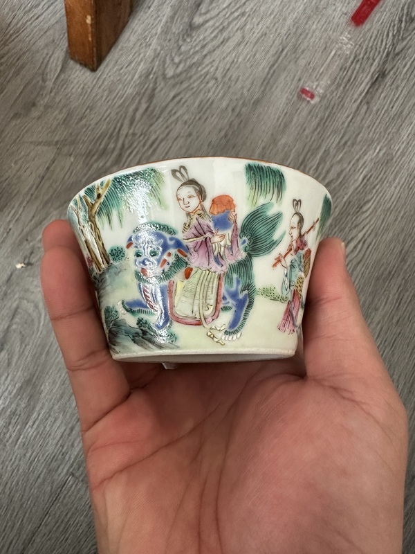 古玩陶瓷粉彩馬蹄杯拍賣，當前價格10000元