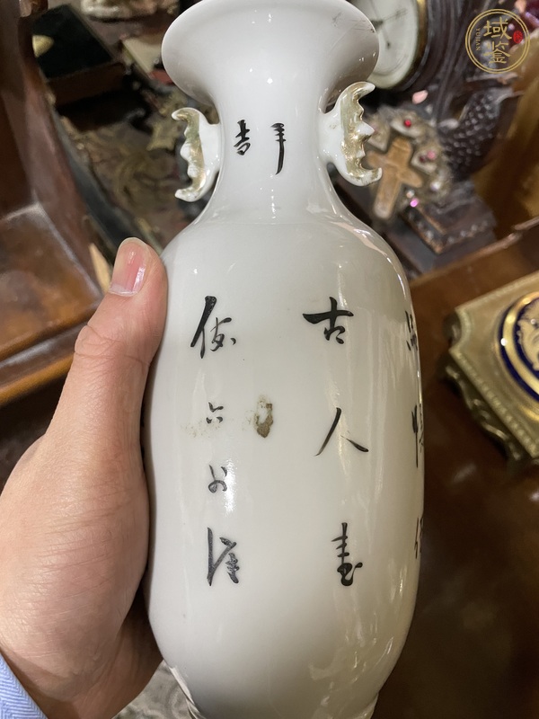 古玩陶瓷粉彩人物詩(shī)文福耳瓶真品鑒賞圖