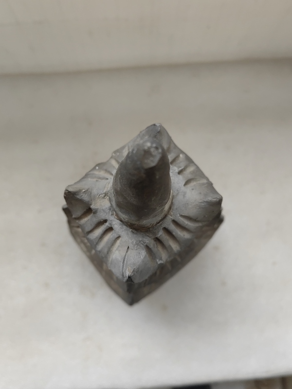 古玩陶瓷黑陶塔拍賣,當前價格550元