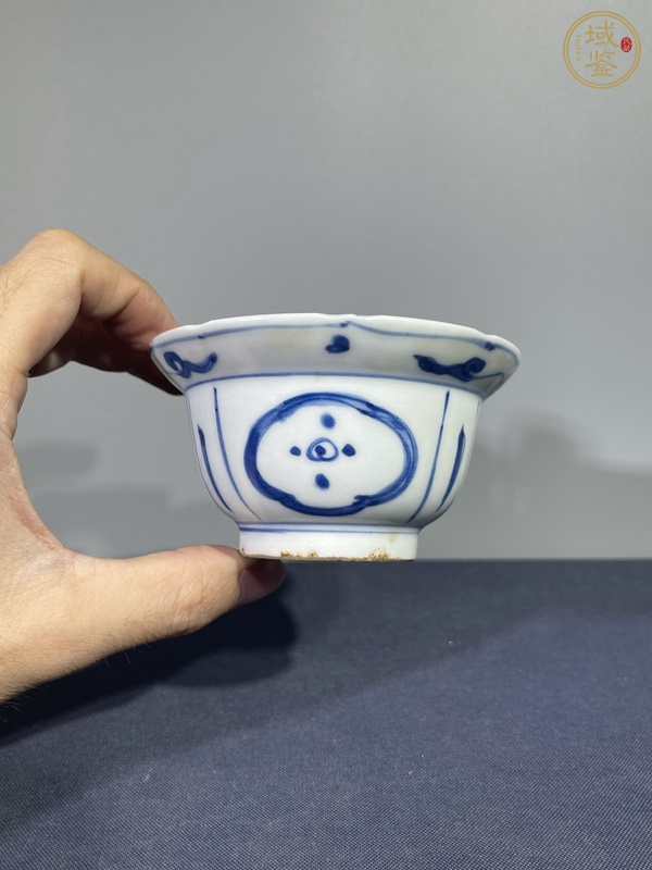 古玩陶瓷青花折沿杯真品鑒賞圖