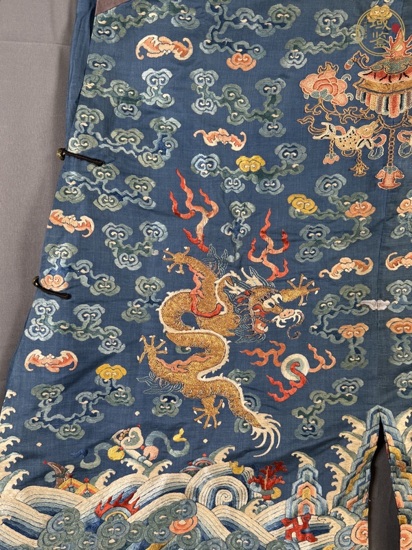 古玩雜項吉服龍袍真品鑒賞圖