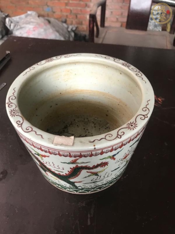 古玩陶瓷粉彩花盆真品鑒賞圖