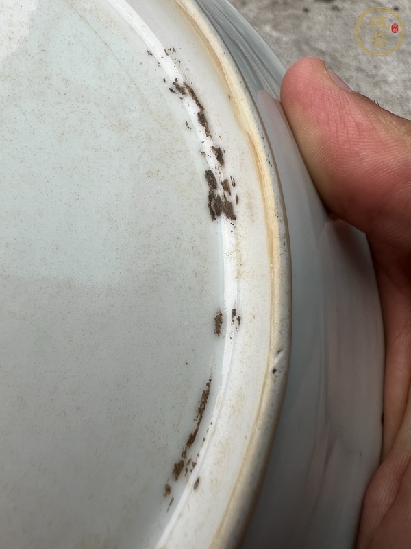 古玩陶瓷藍(lán)料彩印章紋盤真品鑒賞圖