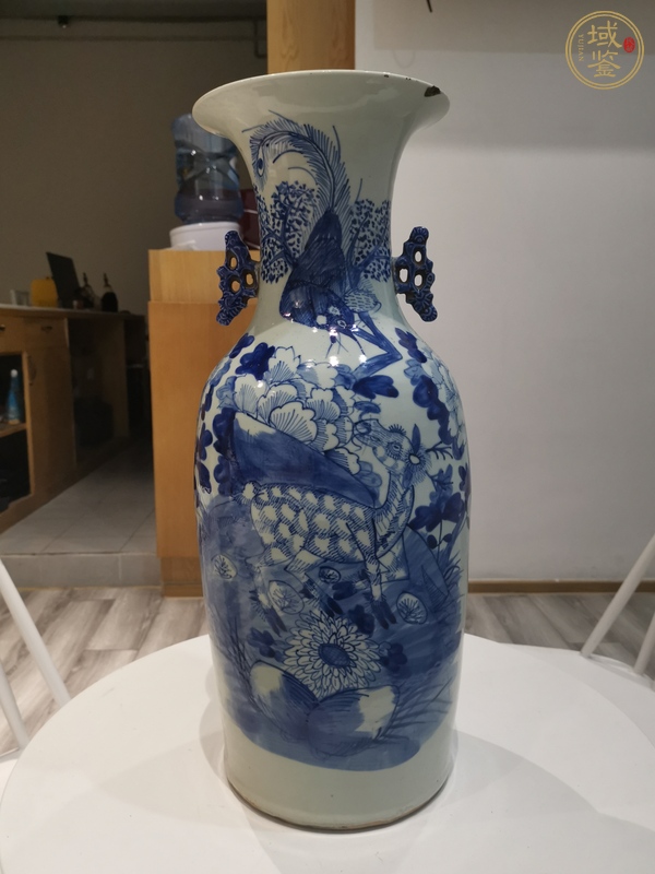 古玩陶瓷豆青釉青花花鳥紋撣式瓶真品鑒賞圖