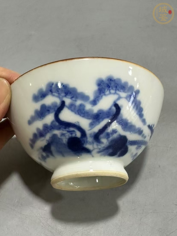 古玩陶瓷青花山水紋茶碗真品鑒賞圖