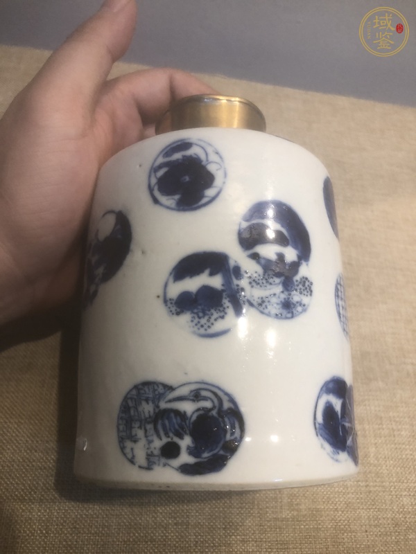 古玩陶瓷皮球花茶葉罐真品鑒賞圖