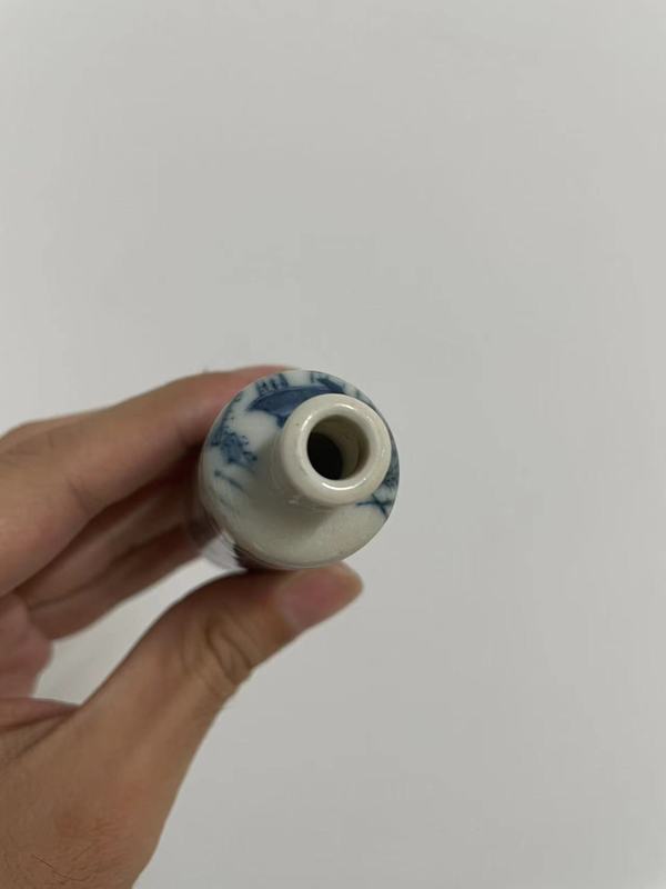 古玩陶瓷青花斗彩人物鼻煙壺拍賣，當(dāng)前價格15000元