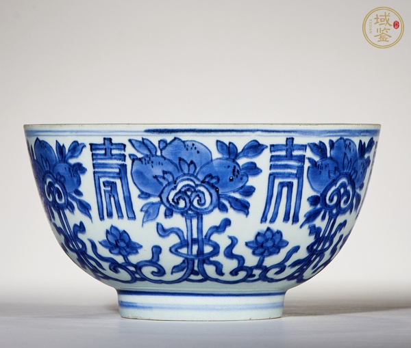 古玩陶瓷青花花間壽字紋大碗真品鑒賞圖