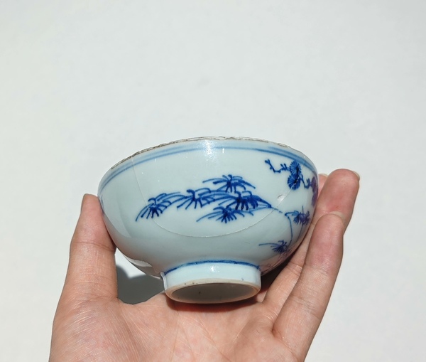 古玩陶瓷雍正本朝款青花歲寒三友圖茶圓拍賣,當前價格3500元