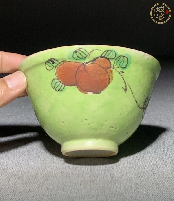 古玩陶瓷花果紋蓋碗真品鑒賞圖