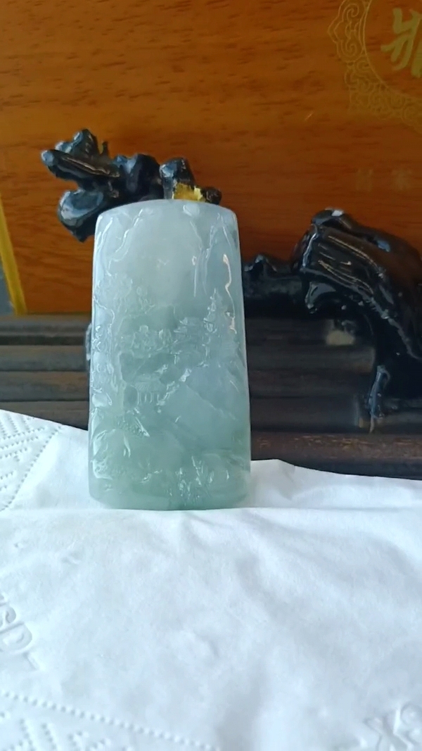 古玩轉賣翡翠A貨山水牌拍賣，當前價格26000元
