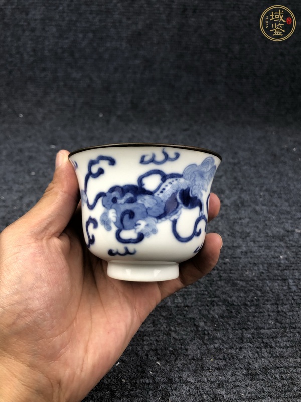 古玩陶瓷青花三獅同堂紋杯真品鑒賞圖