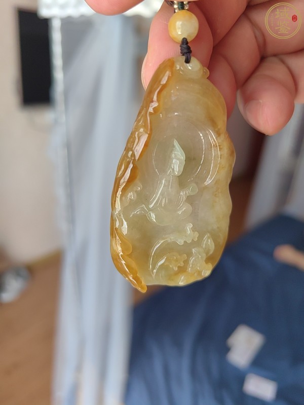 古玩轉賣天然翡翠觀音掛件拍賣，當前價格26000元