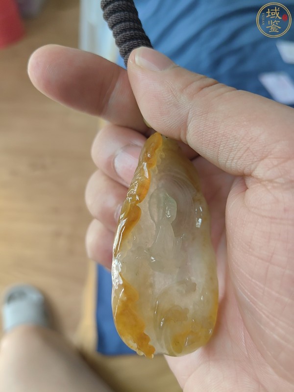 古玩玉器天然翡翠觀音掛件拍賣，當前價格5000元