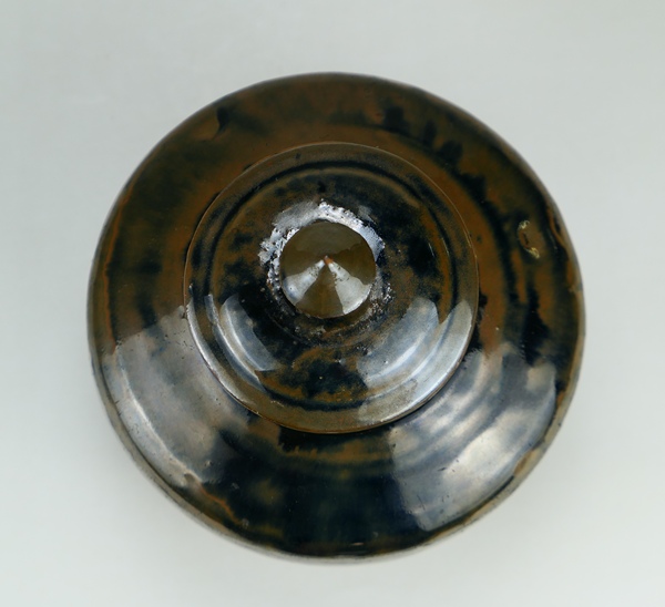 古玩陶瓷精品:明代耀州窯兔毫釉蓋罐(1368年-1644年)拍賣,當前價格1188元