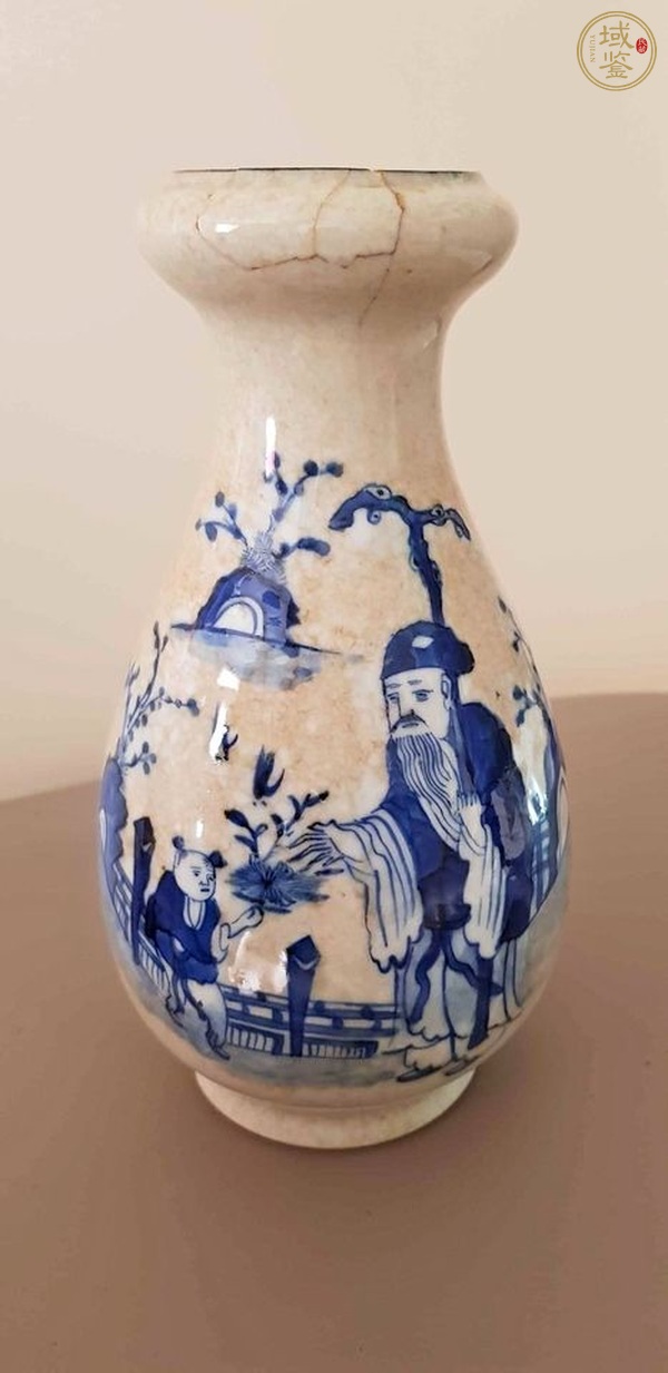 古玩瓷器哥釉青花人物蒜頭瓶真品鑒賞圖