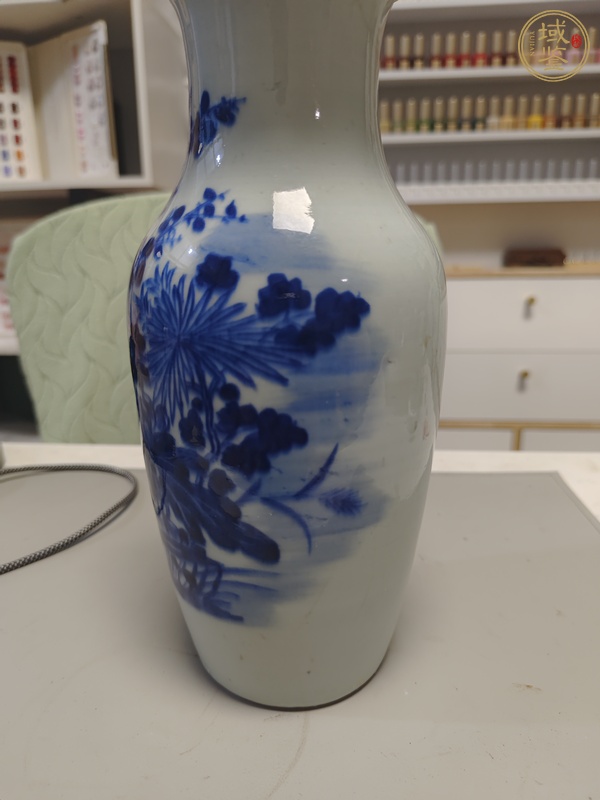 古玩陶瓷青花花卉紋撇口瓶真品鑒賞圖