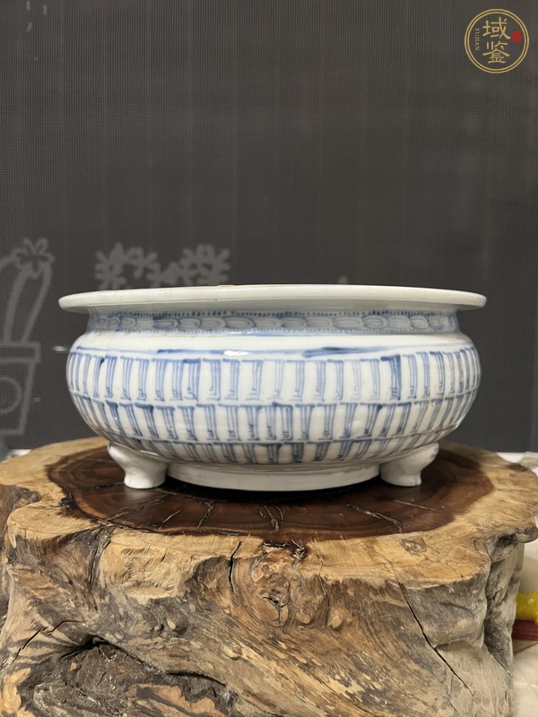 古玩陶瓷德化白瓷壽字爐真品鑒賞圖