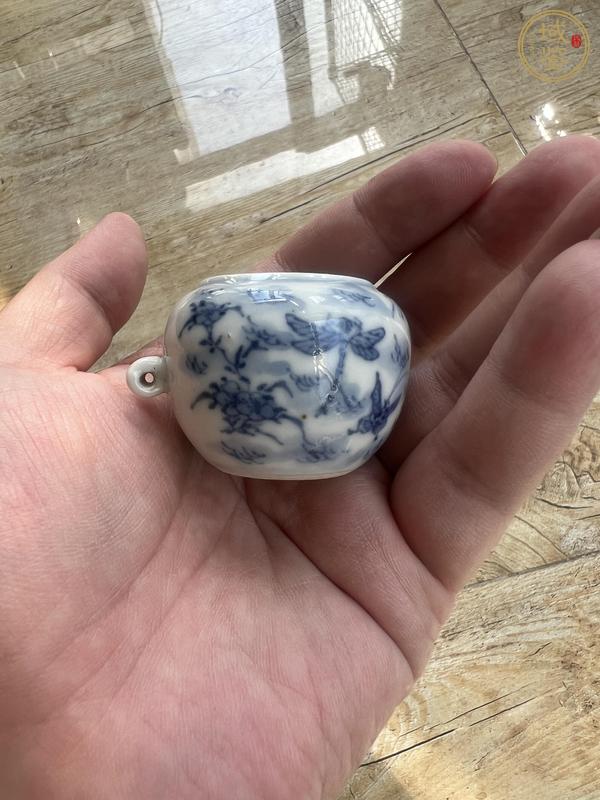 古玩陶瓷青花花卉紋鳥食缸真品鑒賞圖