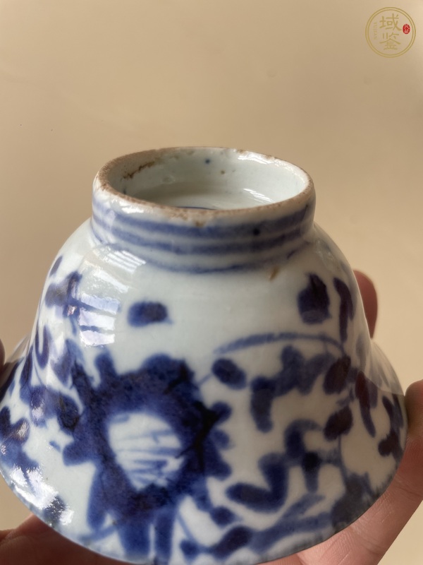 古玩陶瓷青花花卉紋碗真品鑒賞圖