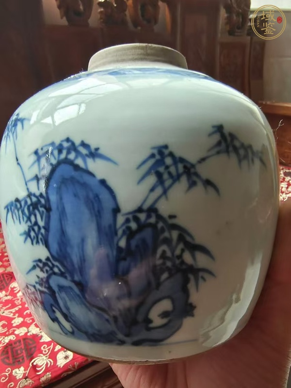 古玩陶瓷青花洞石花鳥紋蓋罐真品鑒賞圖