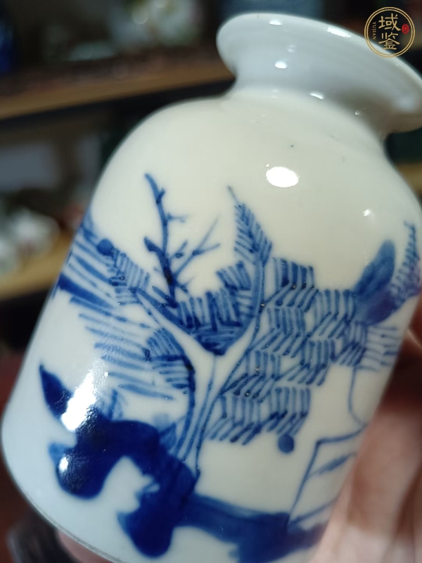 古玩陶瓷山水紋青花水盂真品鑒賞圖