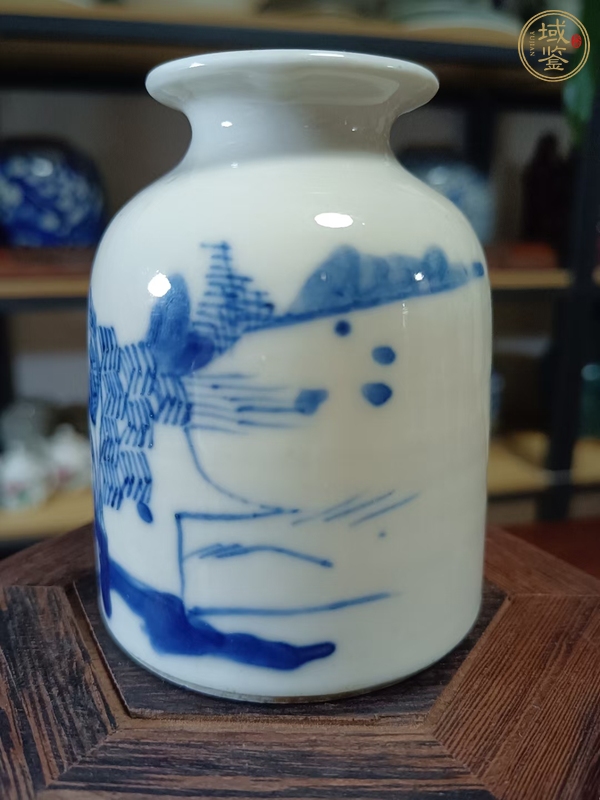 古玩陶瓷山水紋青花水盂真品鑒賞圖