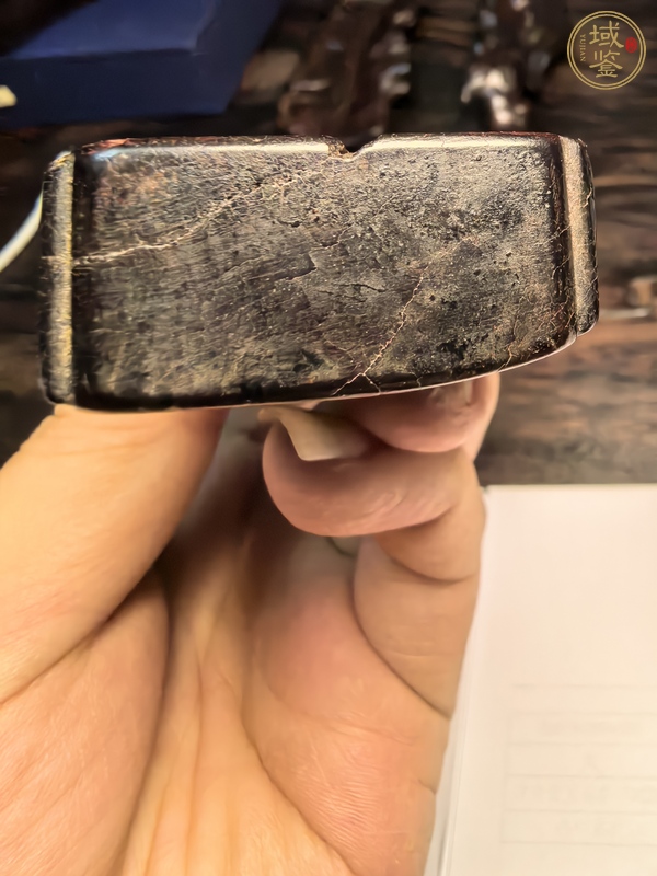 古玩雜項紫檀木雕刻的回紋鎮(zhèn)紙真品鑒賞圖