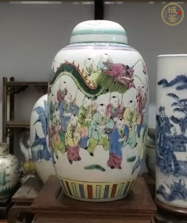 古玩陶瓷粉彩百子圖蓋罐真品鑒賞圖